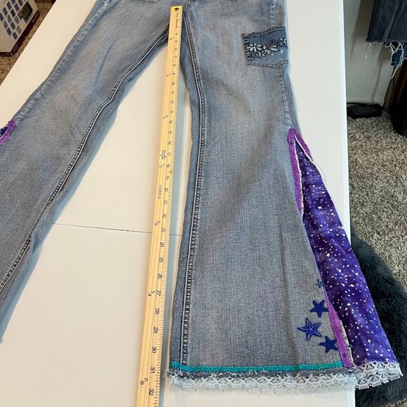 White House Black Market Noir Custom Day of the Dead Inspired Flare Jeans 6R - Picture 13 of 14